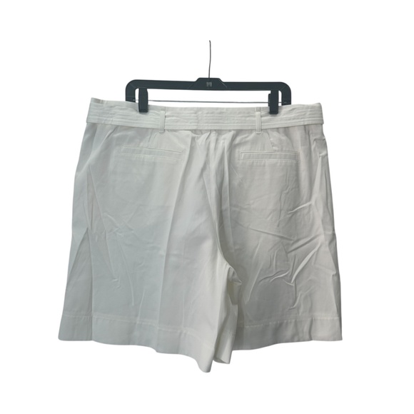 NWT $325 Escada White Theophani Short Size 46/US 16 - Picture 3 of 7